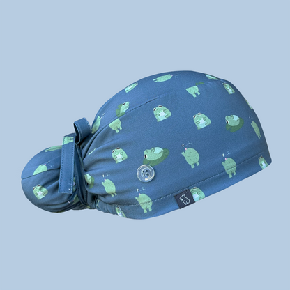 Bun cap with frog print